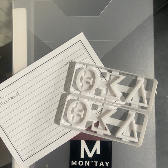 1 Delta Sigma Theta Cookie cutter - Picture 3 of 3